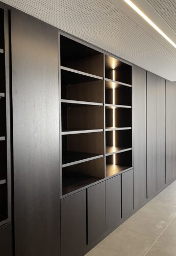 Ντουλάπα γραφείου